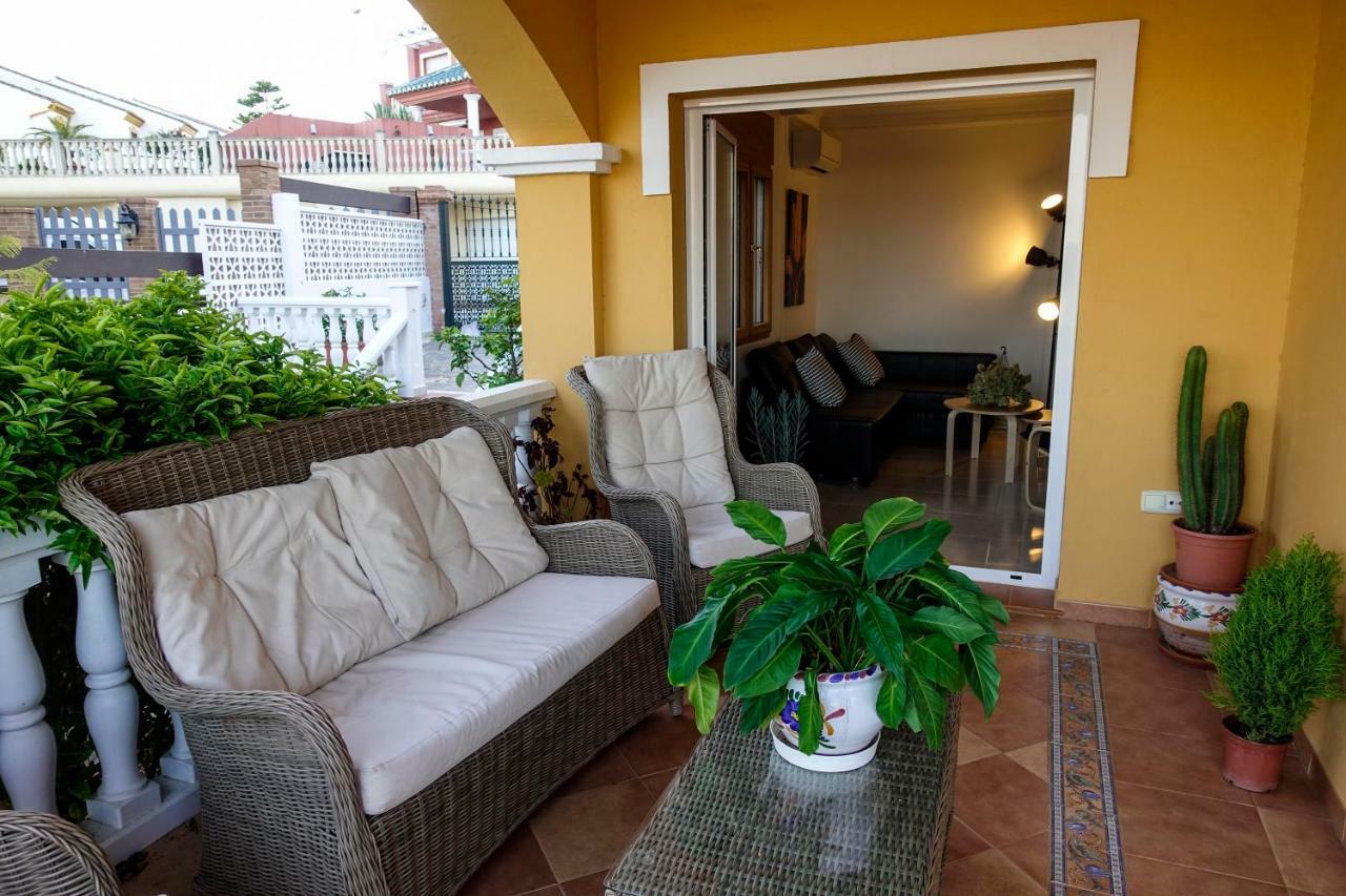 Villa Borja Torre Del Mar Exterior photo