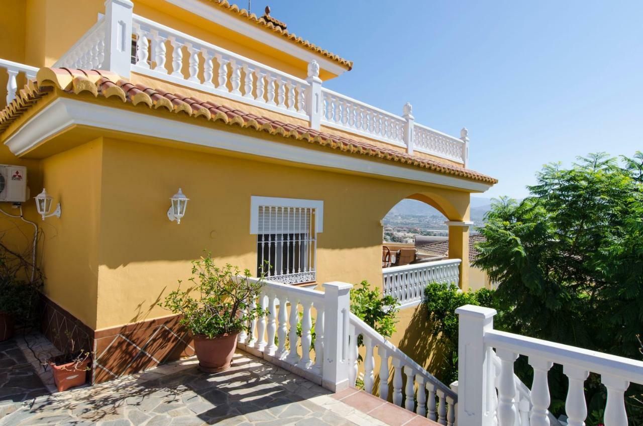 Villa Borja Torre Del Mar Exterior photo